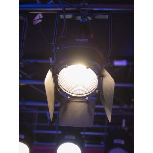 EUROLITE LED Theatre COB 100 WW - Reflektor Teatralny