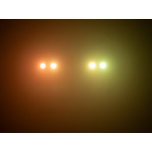 EUROLITE IP Audience Blinder 2x100W LED COB RGB+WW - Blinder LED